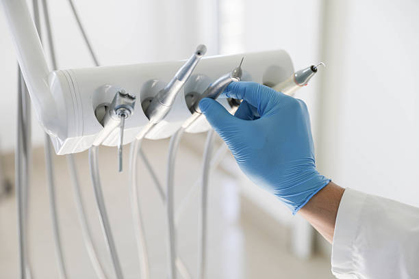 Professional Teeth Whitening technician working in Round Lake Heights, IL